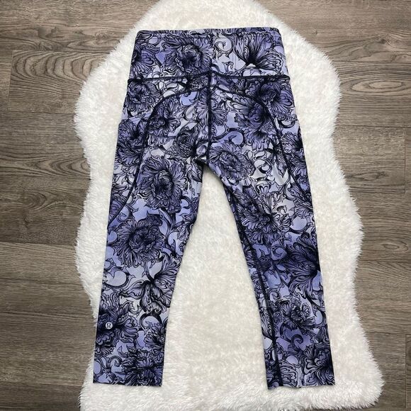 Lululemon Fast Free Hanakotoba Starlight Crop Purple Floral Leggings Sz 6 Run - Picture 6 of 11